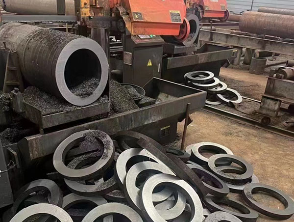 五指山20G无缝钢管切割